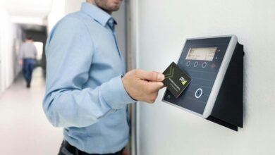 corporate tech support line